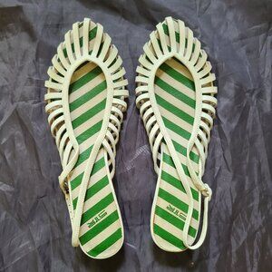 White Sandals with Kitten Heel